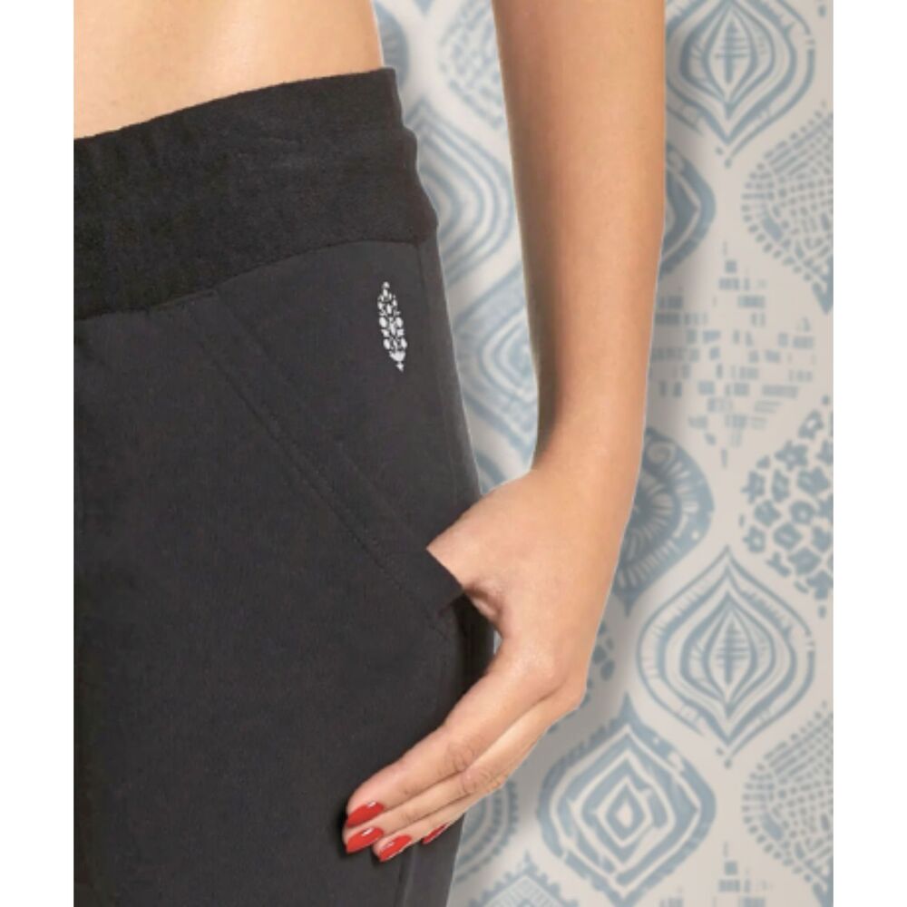 Free People FP Movement Sunny Skinny Sweatpants - Black, XS (Like New) - Picture 2 of 5